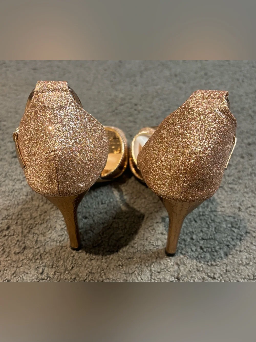 Women’s Rose Gold Snakeskin Glitter Strappy Heels Size 9 New